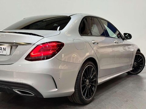 Mercedes-Benz C Class 2.0 C220d AMG Line (Premium) Saloon 4dr Diesel G-Tronic+ Euro 6 (s/s) (194  25