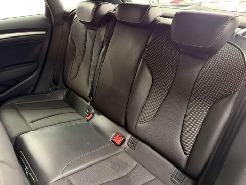 Audi A3 2.0 TDI S line Sportback 5dr Diesel S Tronic quattro Euro 6 (s/s) (184 ps) 40