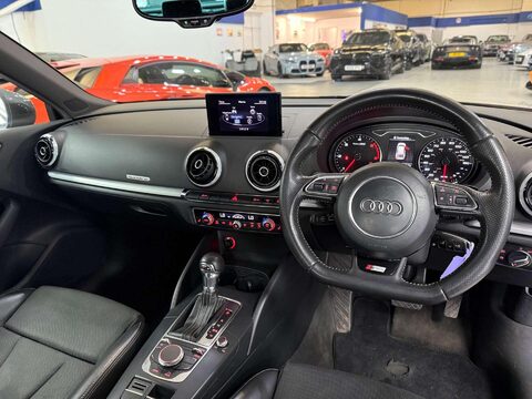 Audi A3 2.0 TDI S line Sportback 5dr Diesel S Tronic quattro Euro 6 (s/s) (184 ps) 2