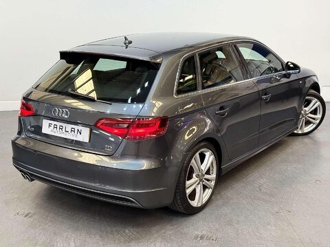 Audi A3 2.0 TDI S line Sportback 5dr Diesel S Tronic quattro Euro 6 (s/s) (184 ps) 30
