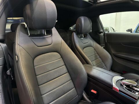 Mercedes-Benz C Class 2.0 C200 AMG Line (Premium) Coupe 2dr Petrol G-Tronic+ 4MATIC Euro 6 (s/s)  32