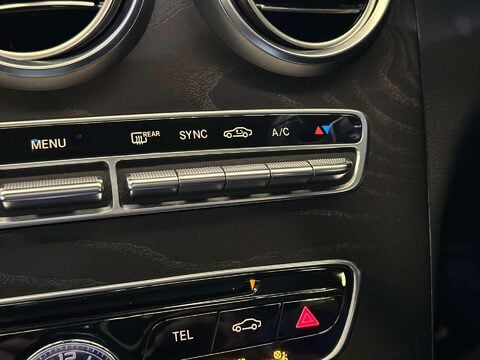 Mercedes-Benz C Class 2.0 C200 AMG Line (Premium) Coupe 2dr Petrol G-Tronic+ 4MATIC Euro 6 (s/s)  47