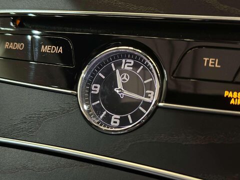 Mercedes-Benz C Class 2.0 C200 AMG Line (Premium) Coupe 2dr Petrol G-Tronic+ 4MATIC Euro 6 (s/s)  43