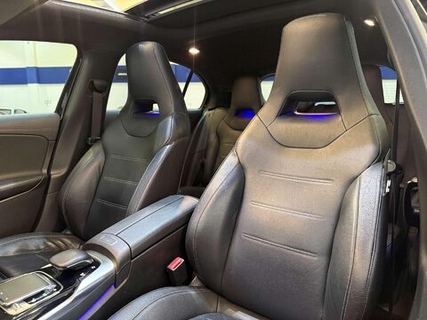 Mercedes-Benz A Class 2.0 A35 AMG (Premium Plus) Hatchback 5dr Petrol SpdS DCT 4MATIC Euro 6 (s/s 5