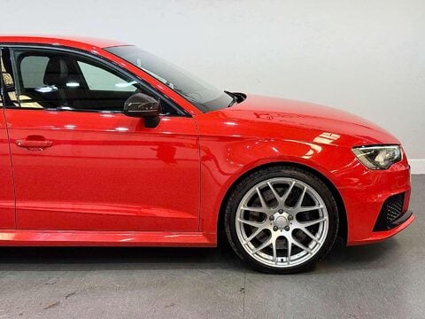 Audi RS3 2.5 TFSI Sportback 5dr Petrol S Tronic quattro Euro 6 (s/s) (Nav) (367 ps) 17