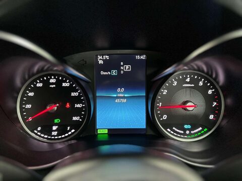 Mercedes-Benz C Class 1.5 C200 MHEV AMG Line Coupe 2dr Petrol G-Tronic+ Euro 6 (s/s) (198 ps) 37