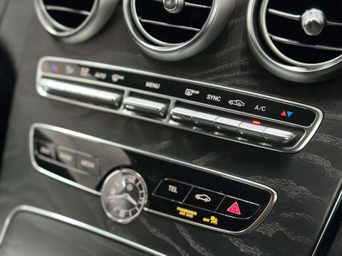 Mercedes-Benz C Class 1.5 C200 MHEV AMG Line Coupe 2dr Petrol G-Tronic+ Euro 6 (s/s) (198 ps) 54