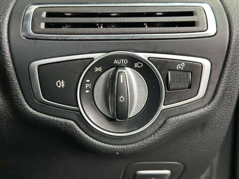 Mercedes-Benz C Class 1.5 C200 MHEV AMG Line Coupe 2dr Petrol G-Tronic+ Euro 6 (s/s) (198 ps) 50