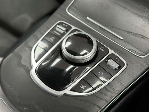 Mercedes-Benz C Class 1.5 C200 MHEV AMG Line Coupe 2dr Petrol G-Tronic+ Euro 6 (s/s) (198 ps) 52