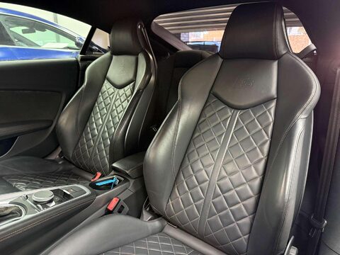 Audi TT 2.0 TFSI Coupe 3dr Petrol S Tronic quattro Euro 6 (s/s) (310 ps) 6