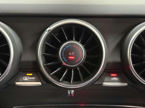 Audi TT 2.0 TFSI Coupe 3dr Petrol S Tronic quattro Euro 6 (s/s) (310 ps) 51