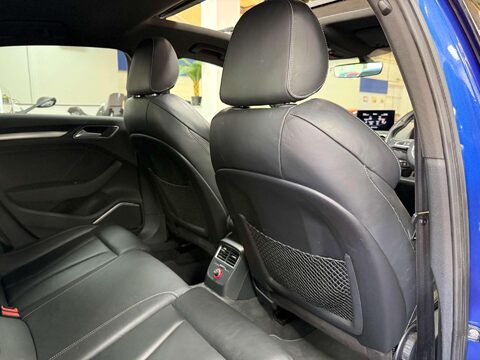 Audi S3 2.0 TFSI Saloon 4dr Petrol S Tronic quattro Euro 6 (s/s) (Nav) (300 ps) 40