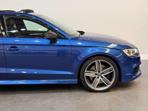 Audi S3 2.0 TFSI Saloon 4dr Petrol S Tronic quattro Euro 6 (s/s) (Nav) (300 ps) 17