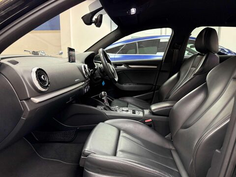 Audi S3 2.0 TFSI Black Edition Sportback 5dr Petrol S Tronic quattro Euro 6 (s/s) ( 37