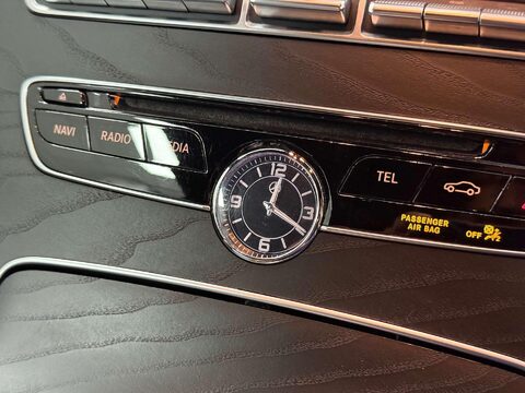Mercedes-Benz C Class 2.1 C220d AMG Line (Premium Plus) Cabriolet 2dr Diesel G-Tronic+ Euro 6 (s/ 49
