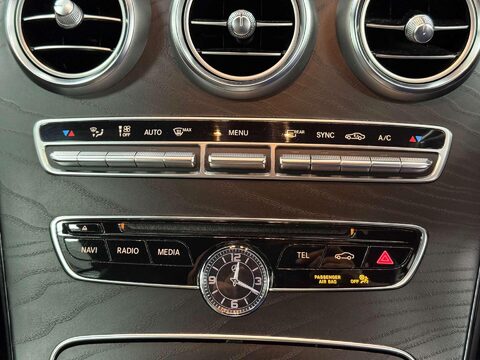 Mercedes-Benz C Class 2.1 C220d AMG Line (Premium Plus) Cabriolet 2dr Diesel G-Tronic+ Euro 6 (s/ 46
