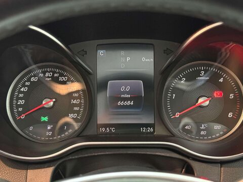 Mercedes-Benz C Class 2.1 C220d AMG Line (Premium Plus) Cabriolet 2dr Diesel G-Tronic+ Euro 6 (s/ 31