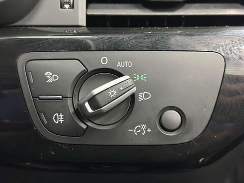 Audi A5 2.0 A5 Black Edition 35 TFSI Semi-Auto 2dr 41