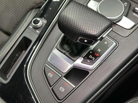 Audi A5 2.0 A5 Black Edition 35 TFSI Semi-Auto 2dr 52