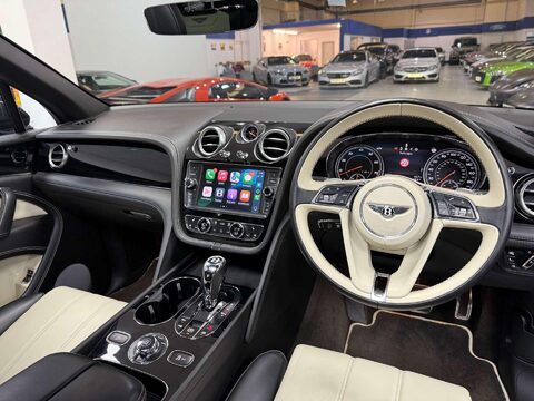 Bentley Bentayga 4.0 V8 SUV 5dr Petrol Auto 4WD Euro 6 (s/s) (550 ps) 2