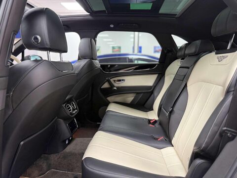 Bentley Bentayga 4.0 V8 SUV 5dr Petrol Auto 4WD Euro 6 (s/s) (550 ps) 47