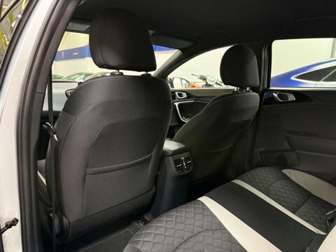 Kia Pro Ceed 1.6 CRDi GT-Line Shooting Brake 5dr Diesel DCT Euro 6 (s/s) (134 bhp) 51