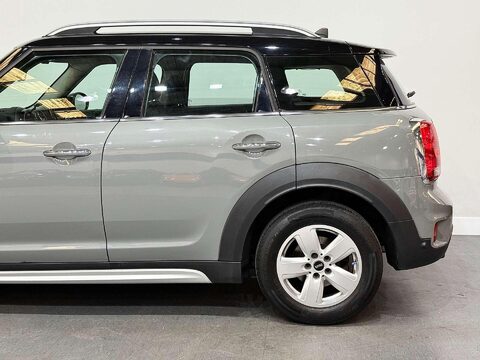 Mini Countryman 1.5 Cooper SUV 5dr Petrol Auto Euro 6 (s/s) (136 ps) 19