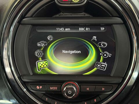 Mini Countryman 1.5 Cooper SUV 5dr Petrol Auto Euro 6 (s/s) (136 ps) 52