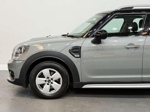 Mini Countryman 1.5 Cooper SUV 5dr Petrol Auto Euro 6 (s/s) (136 ps) 18