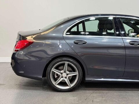 Mercedes-Benz C Class 2.1 C220d AMG Line Saloon 4dr Diesel 7G-Tronic+ Euro 6 (s/s) (170 ps) 16