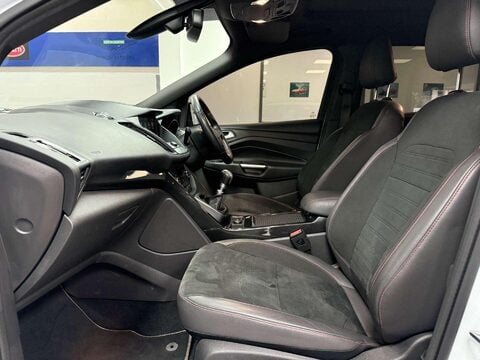Ford Kuga 1.5 TDCi EcoBlue ST-Line Edition SUV 5dr Diesel Manual Euro 6 (s/s) (120 ps 40