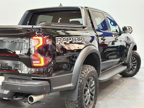 Ford Ranger 3.0T V6 EcoBoost Raptor Pickup Double Cab 4dr Petrol Auto 4WD Euro 6 (s/s)  32