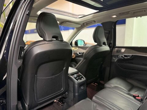 Volvo XC90 2.0h T8 Recharge 18.8kWh Ultimate Dark SUV 5dr Petrol Plug-in Hybrid Auto 4 68