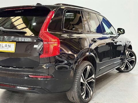 Volvo XC90 2.0h T8 Recharge 18.8kWh Ultimate Dark SUV 5dr Petrol Plug-in Hybrid Auto 4 65