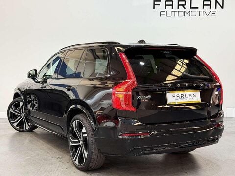 Volvo XC90 2.0h T8 Recharge 18.8kWh Ultimate Dark SUV 5dr Petrol Plug-in Hybrid Auto 4 5