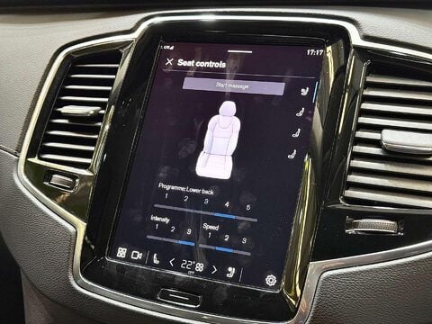 Volvo XC90 2.0h T8 Recharge 18.8kWh Ultimate Dark SUV 5dr Petrol Plug-in Hybrid Auto 4 32