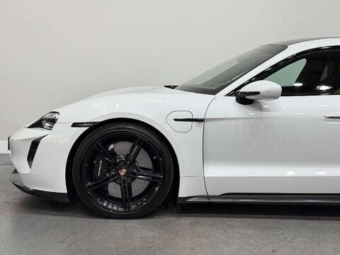 Porsche Taycan Performance Plus 93.4kWh Turbo S Saloon 4dr Electric Auto 4WD (761 ps) 18