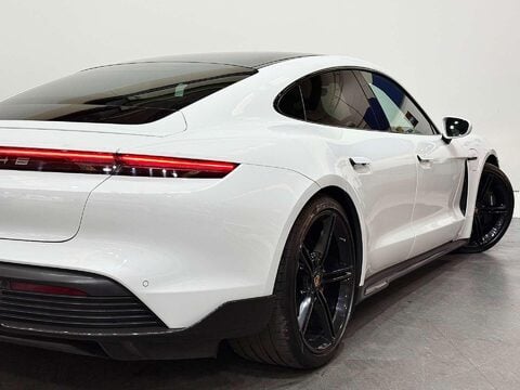 Porsche Taycan Performance Plus 93.4kWh Turbo S Saloon 4dr Electric Auto 4WD (761 ps) 23