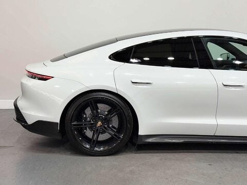 Porsche Taycan Performance Plus 93.4kWh Turbo S Saloon 4dr Electric Auto 4WD (761 ps) 15