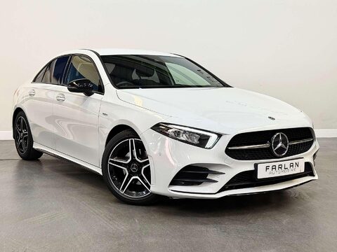 Mercedes-Benz A Class 1.3 A180 AMG Line Edition (Premium) Saloon 4dr Petrol 7G-DCT Euro 6 (s/s) ( 8