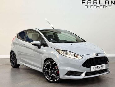 Ford Fiesta 1.6T EcoBoost ST-200 Hatchback 3dr Petrol Manual Euro 6 (200 ps)