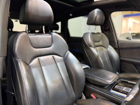 Audi Q7 3.0 TDI V6 50 Black Edition SUV 5dr Diesel Tiptronic quattro Euro 6 (s/s) ( 31