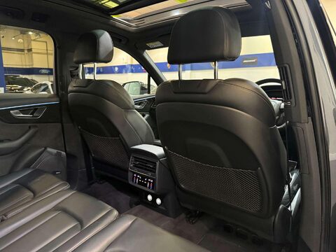 Audi Q7 3.0 TDI V6 50 Black Edition SUV 5dr Diesel Tiptronic quattro Euro 6 (s/s) ( 48