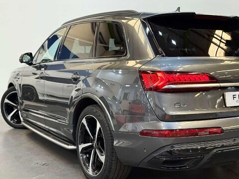 Audi Q7 3.0 TDI V6 50 Black Edition SUV 5dr Diesel Tiptronic quattro Euro 6 (s/s) ( 24