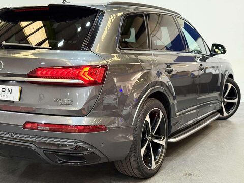 Audi Q7 3.0 TDI V6 50 Black Edition SUV 5dr Diesel Tiptronic quattro Euro 6 (s/s) ( 28