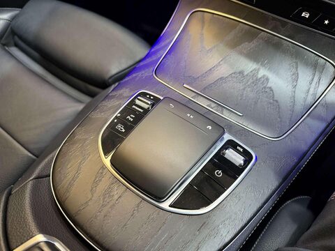 Mercedes-Benz E Class 2.0 E300de 13.5kWh AMG Line Saloon 4dr Diesel Plug-in Hybrid G-Tronic+ Euro 56