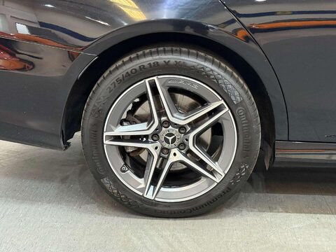 Mercedes-Benz E Class 2.0 E300de 13.5kWh AMG Line Saloon 4dr Diesel Plug-in Hybrid G-Tronic+ Euro 71