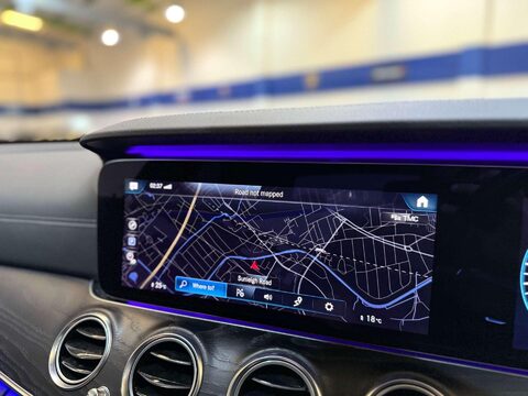 Mercedes-Benz E Class 2.0 E300de 13.5kWh AMG Line Saloon 4dr Diesel Plug-in Hybrid G-Tronic+ Euro 24