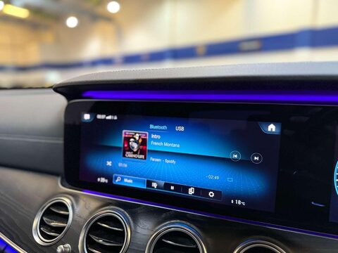 Mercedes-Benz E Class 2.0 E300de 13.5kWh AMG Line Saloon 4dr Diesel Plug-in Hybrid G-Tronic+ Euro 52
