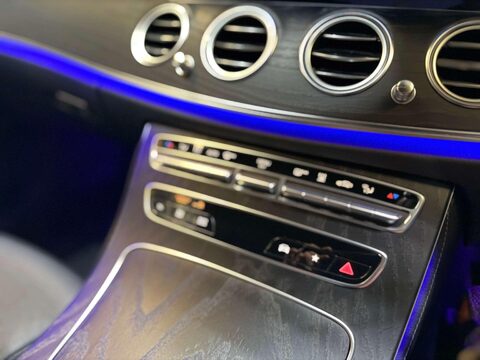 Mercedes-Benz E Class 2.0 E300de 13.5kWh AMG Line Saloon 4dr Diesel Plug-in Hybrid G-Tronic+ Euro 30